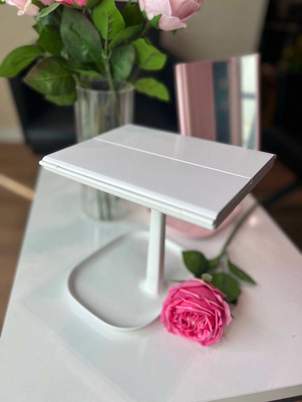 ئاوێنەى ماکیاژى LED ی وەستاو