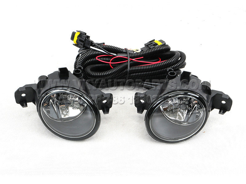 Nissan Tiida 2016 لامپ