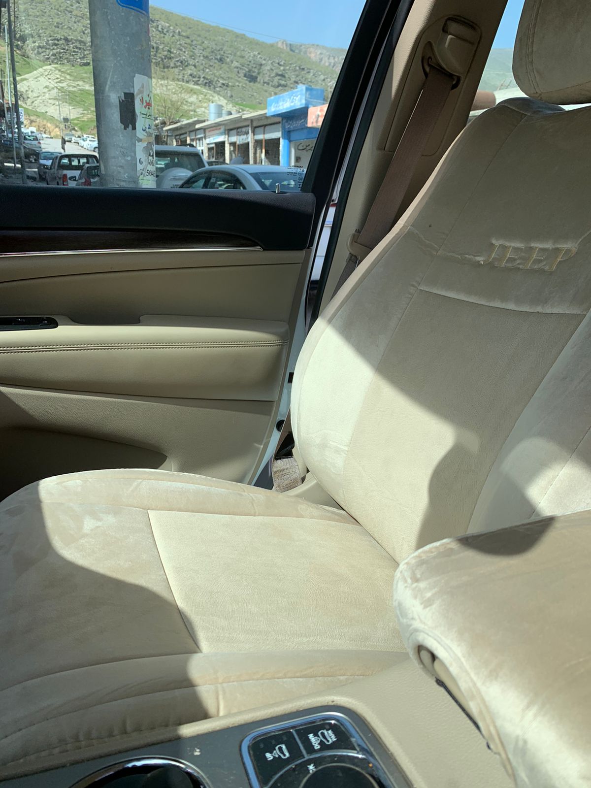 Jeep Laredo 2014 Seat Covers