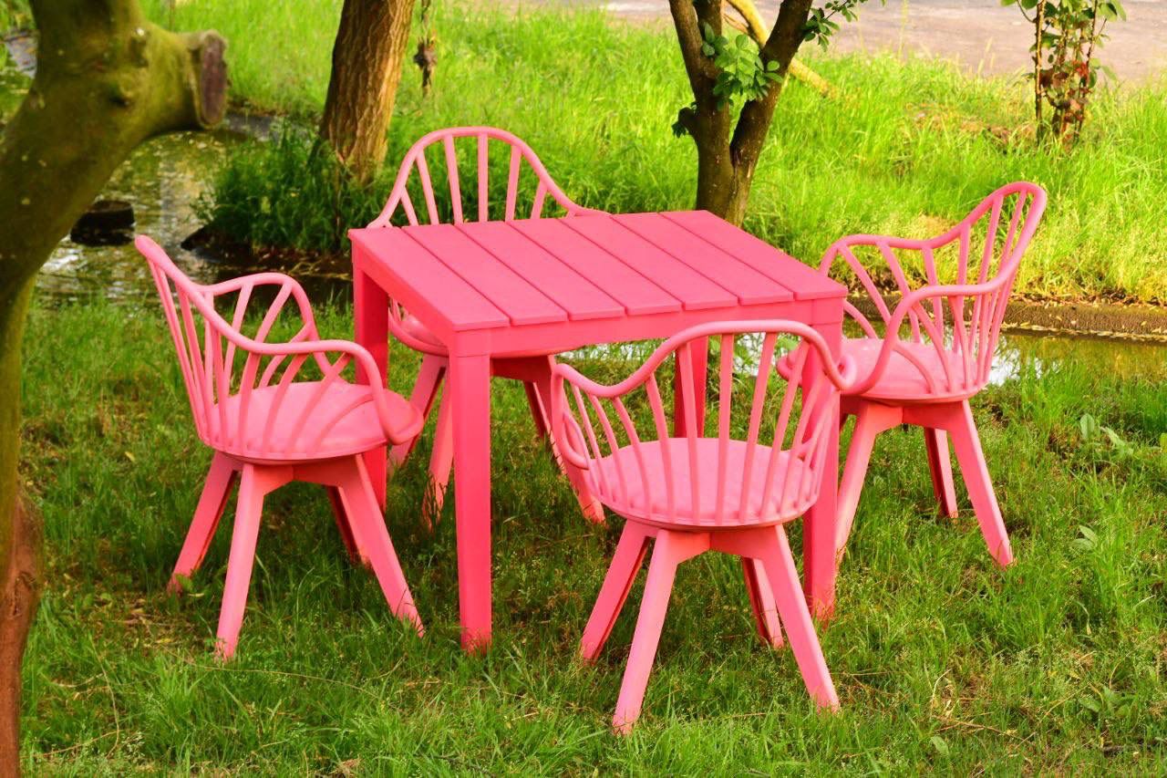 Modern Furniture Set