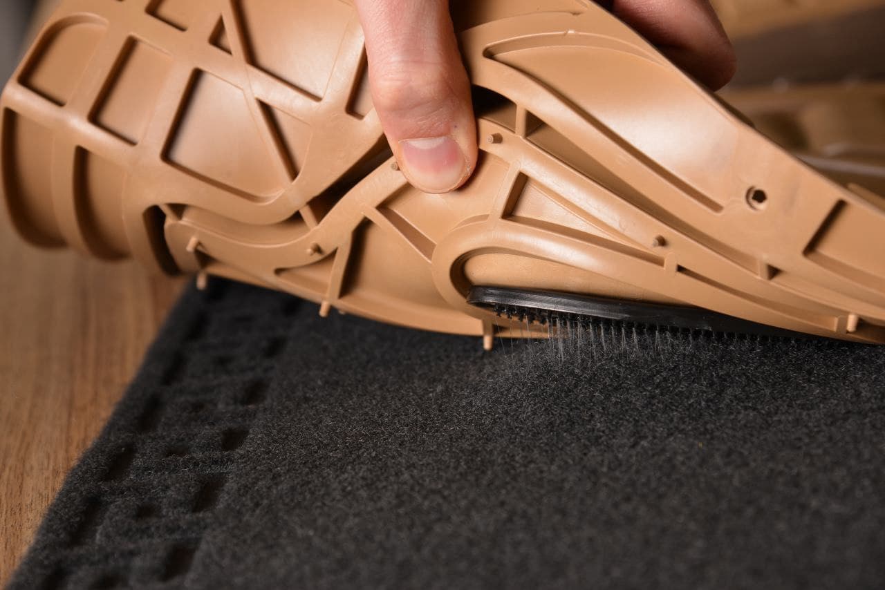 یونێڤێرساڵ مۆدێرن بۆ ماتەکان